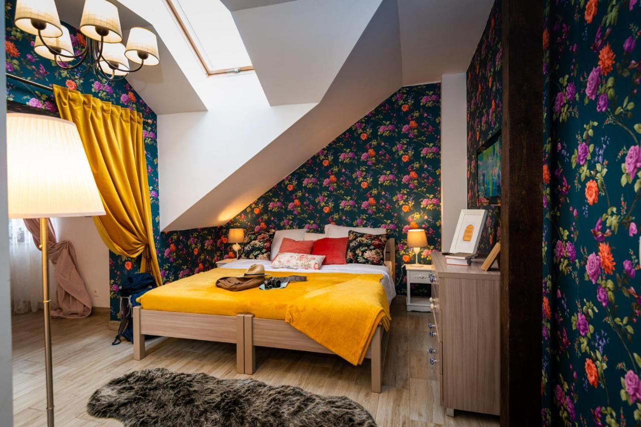 W Starej Karczmie Bed & Breakfast *