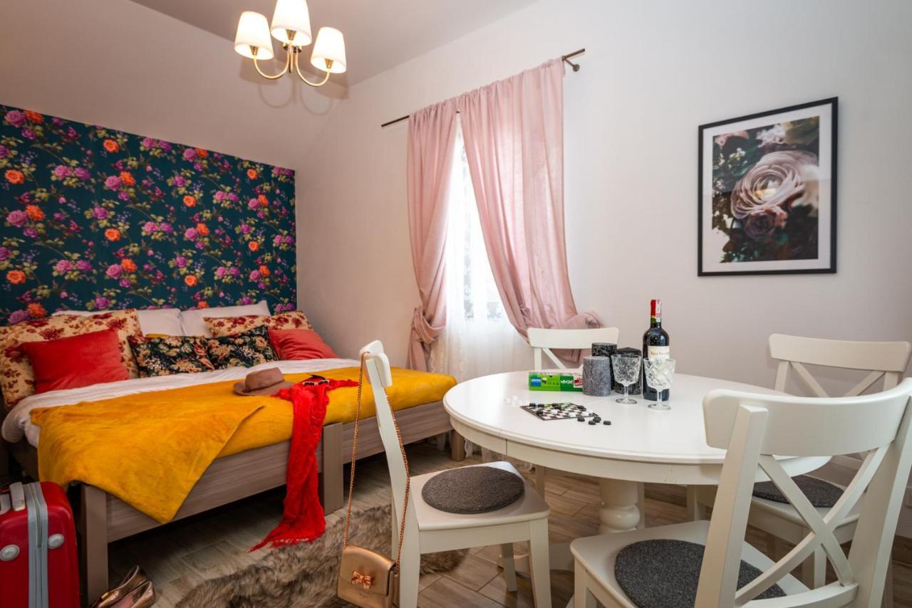 W Starej Karczmie Bed & Breakfast Liszki