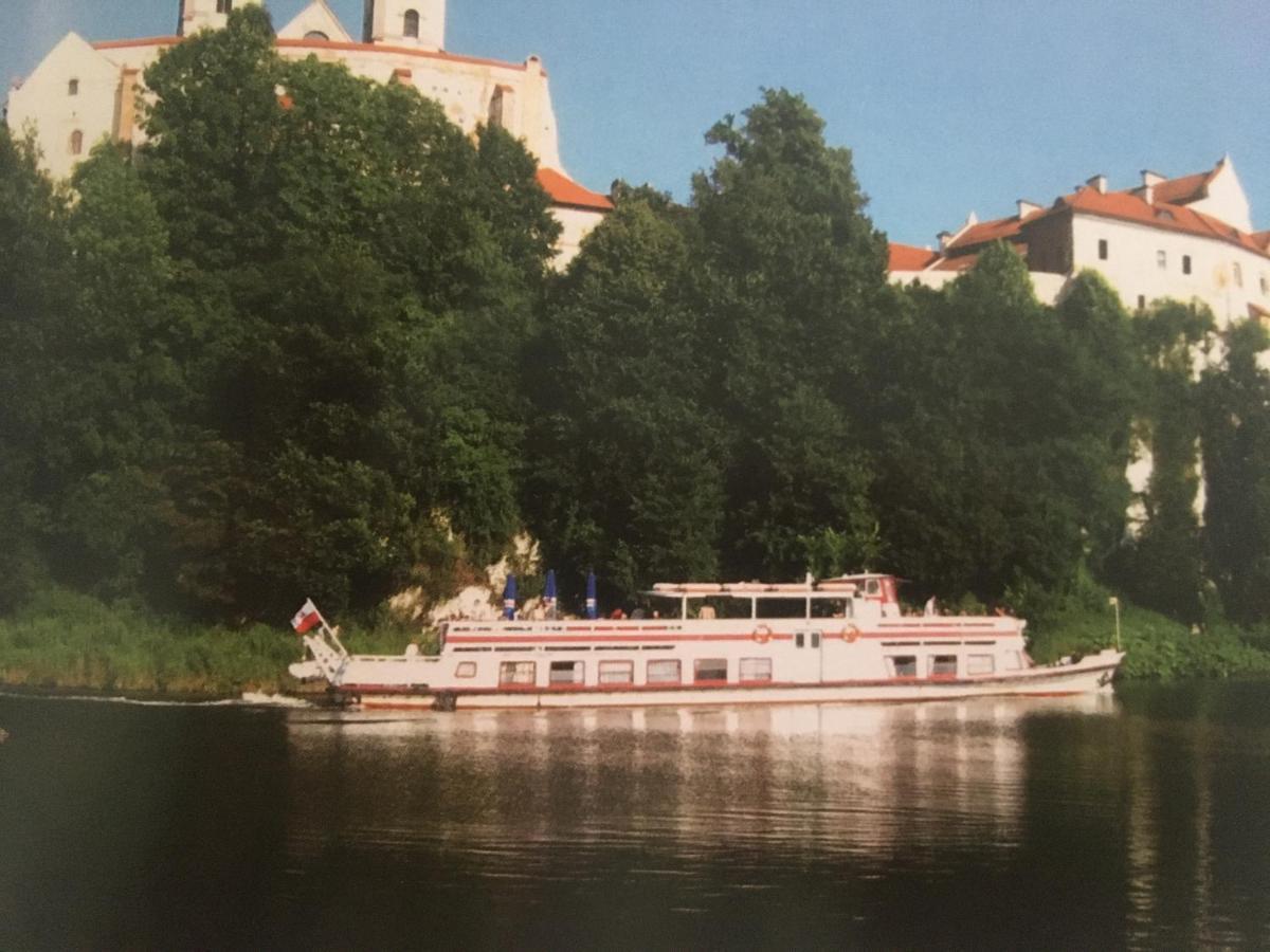 W Starej Karczmie Bed and breakfast